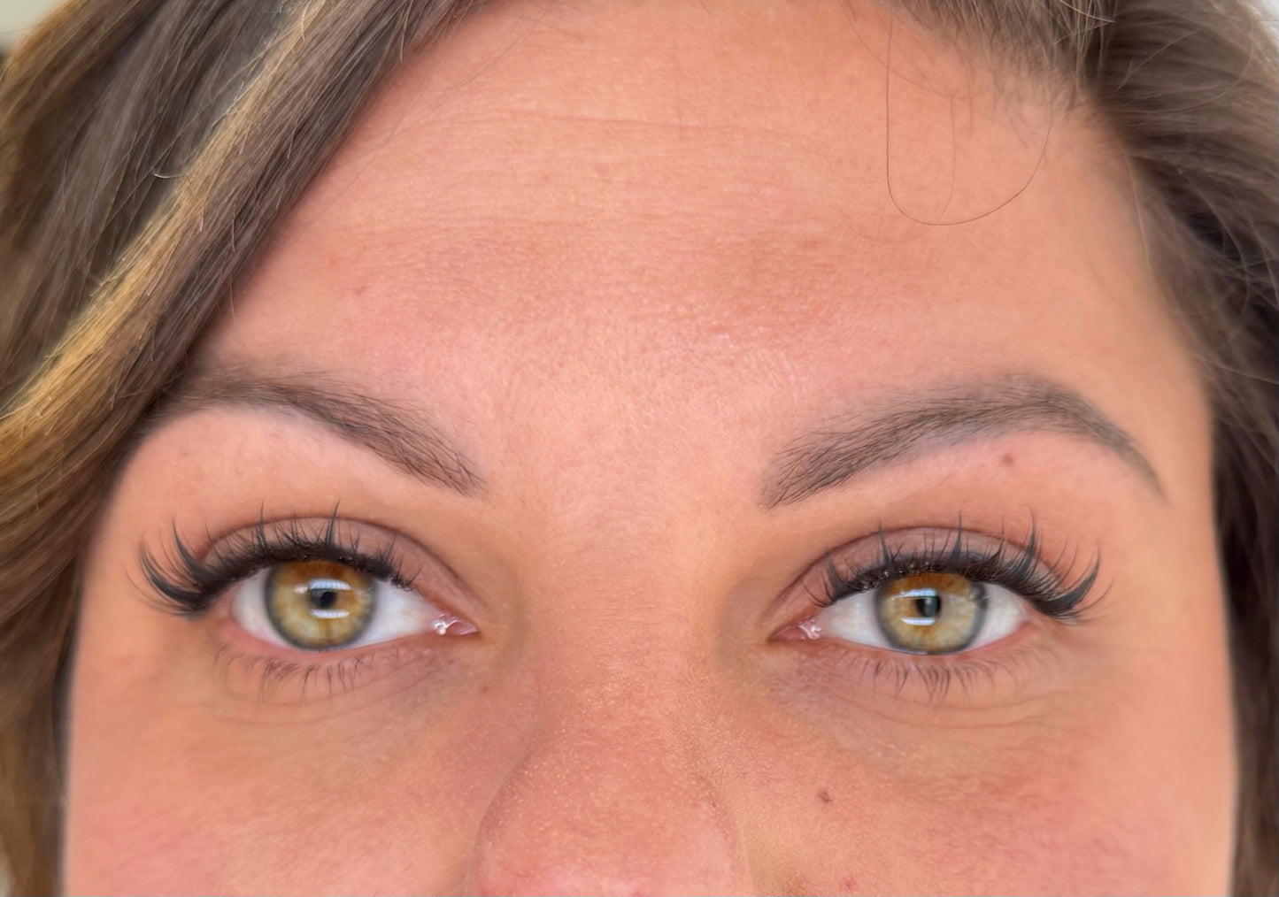 Cils effet WET LOOK - Regard brillant intense