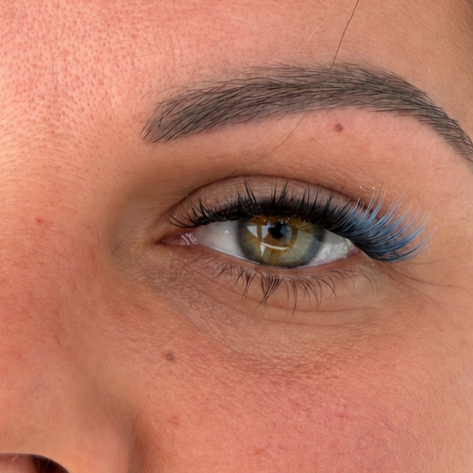 Mini boîte Lagon – Cils bleu canard à pointe colorée
